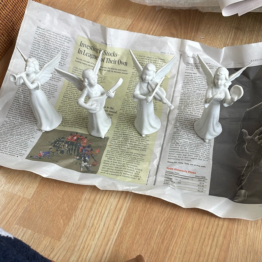 Set of 4 Dresden Singing Angels